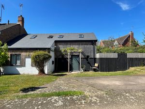 Photo 10- click for photo gallery